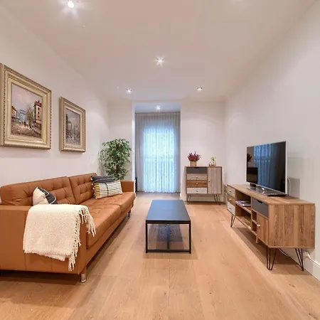 Lersundi Chic Appartement *